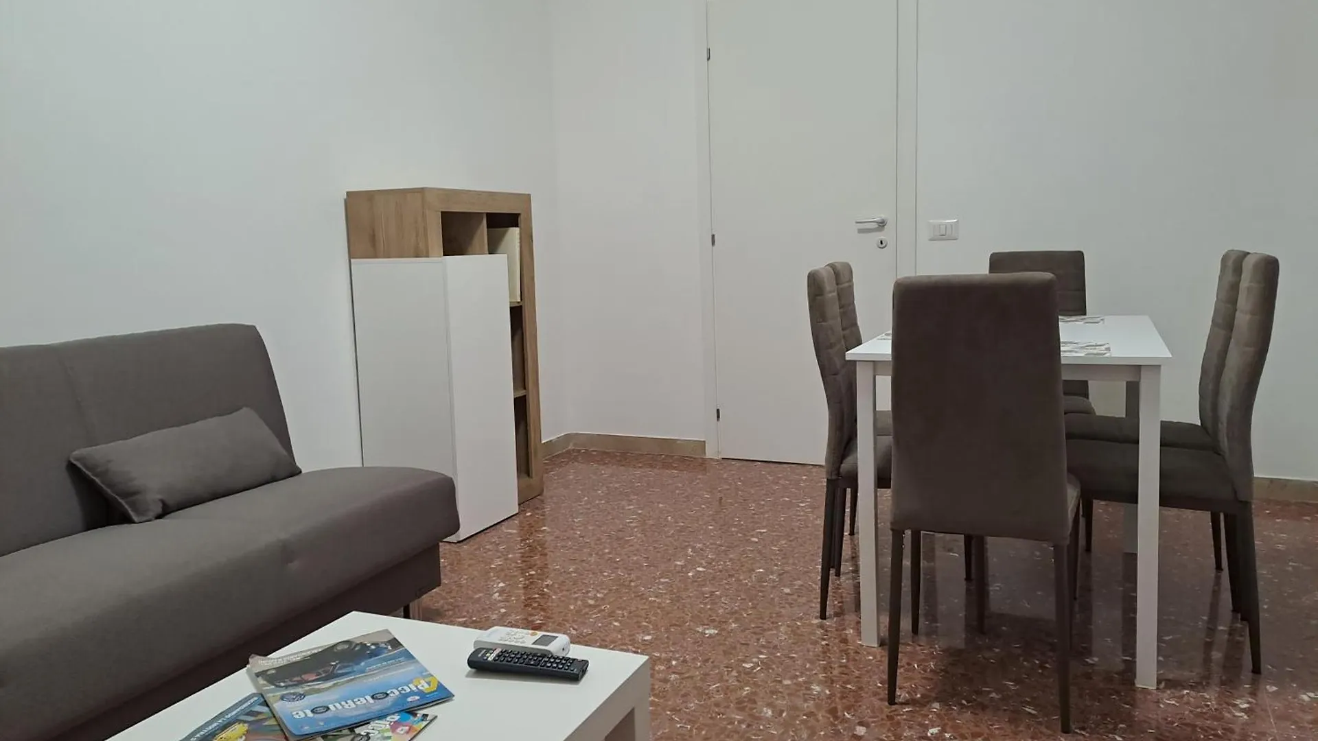 Apartment Mauri'S Home - Casamauri - Adiacente Metro C Rome