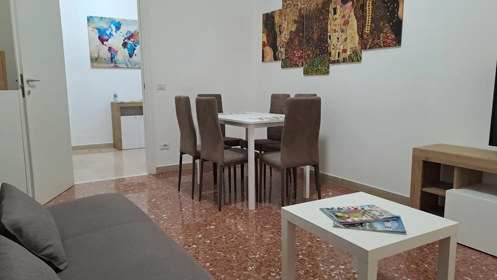 Mauri'S Home - Casamauri - Adiacente Metro C Rome Apartment