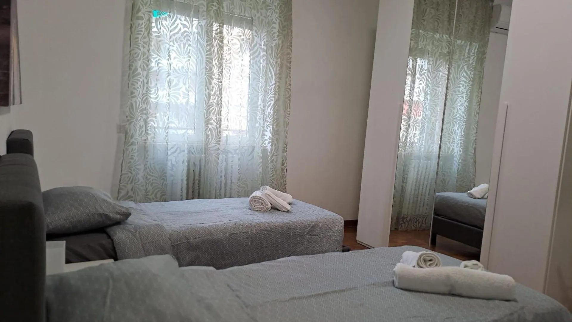 Mauri'S Home - Casamauri - Adiacente Metro C Rome Italy
